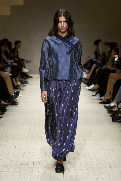 Look 56